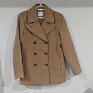 Old Navy  long sleeve Fall Jacket Button up front Size Medium Brown in color